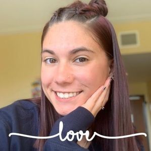 Meet your Posher, Gina